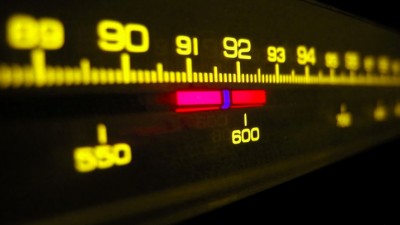 Avanza proyecto para creación de radio municipal en Esquel