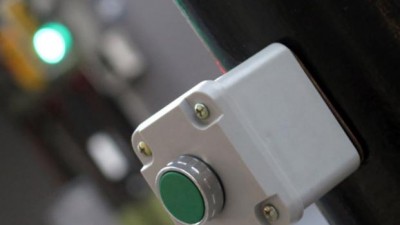 Habrá semáforos adaptados para ciegos en unas 140 esquinas del centro Rosarino