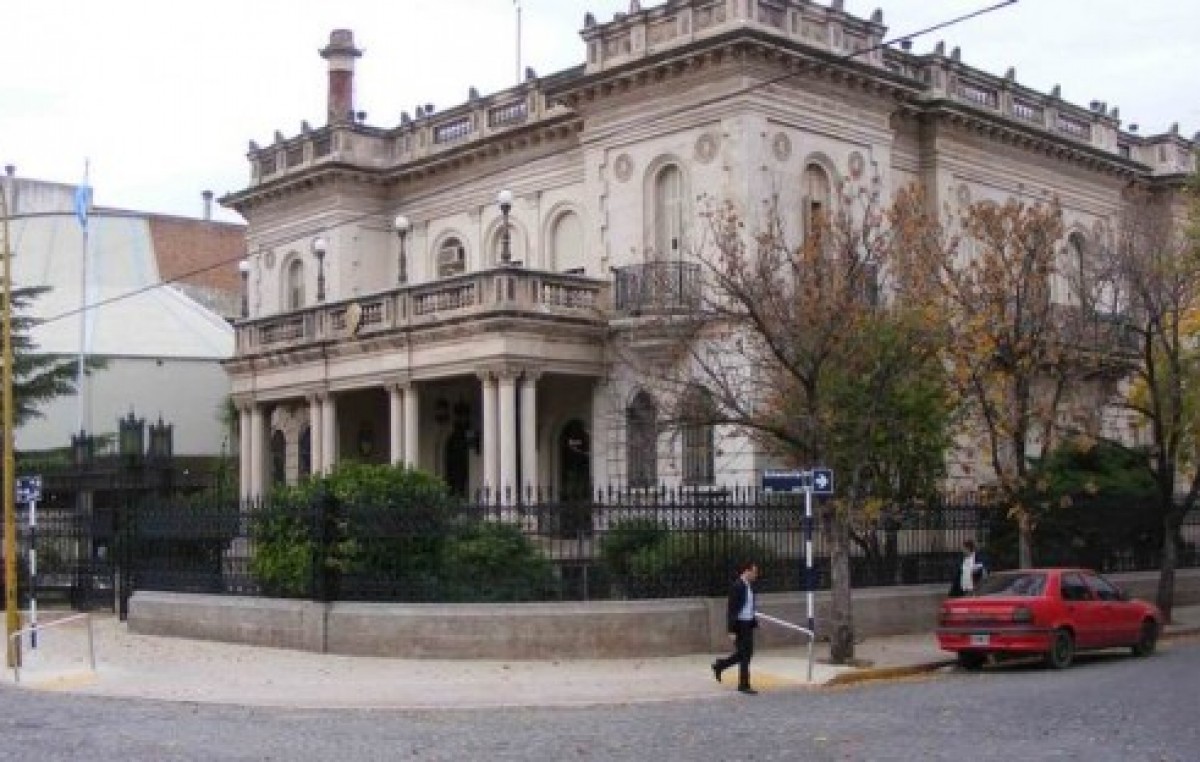 Municipio de San Francisco acordó pago de millonaria deuda de gas
