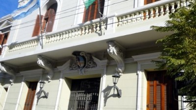 El Gobernador de Río Negro transfirió casi $5.000.000 a municipios para ejecutar obras