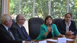 Provincia de Buenos Aires firmó convenios en Entre Ríos para la cesión gratuita del sistema RAFAM