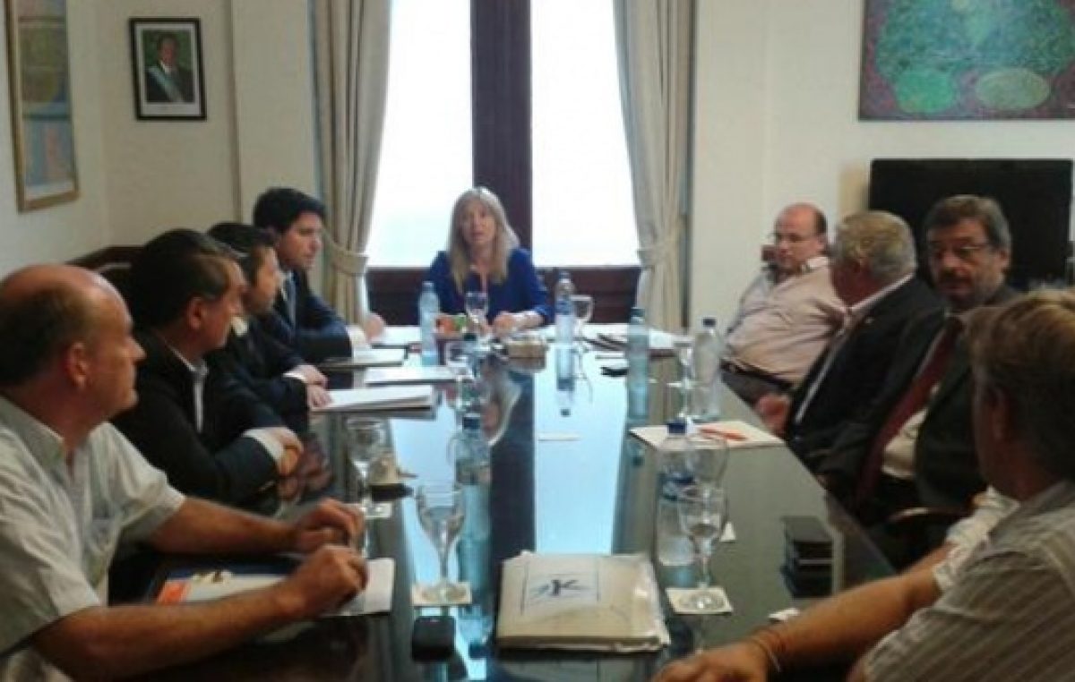 En medio de la crisis en San Pedro, Provincia evalúa ayuda para pagar los sueldos