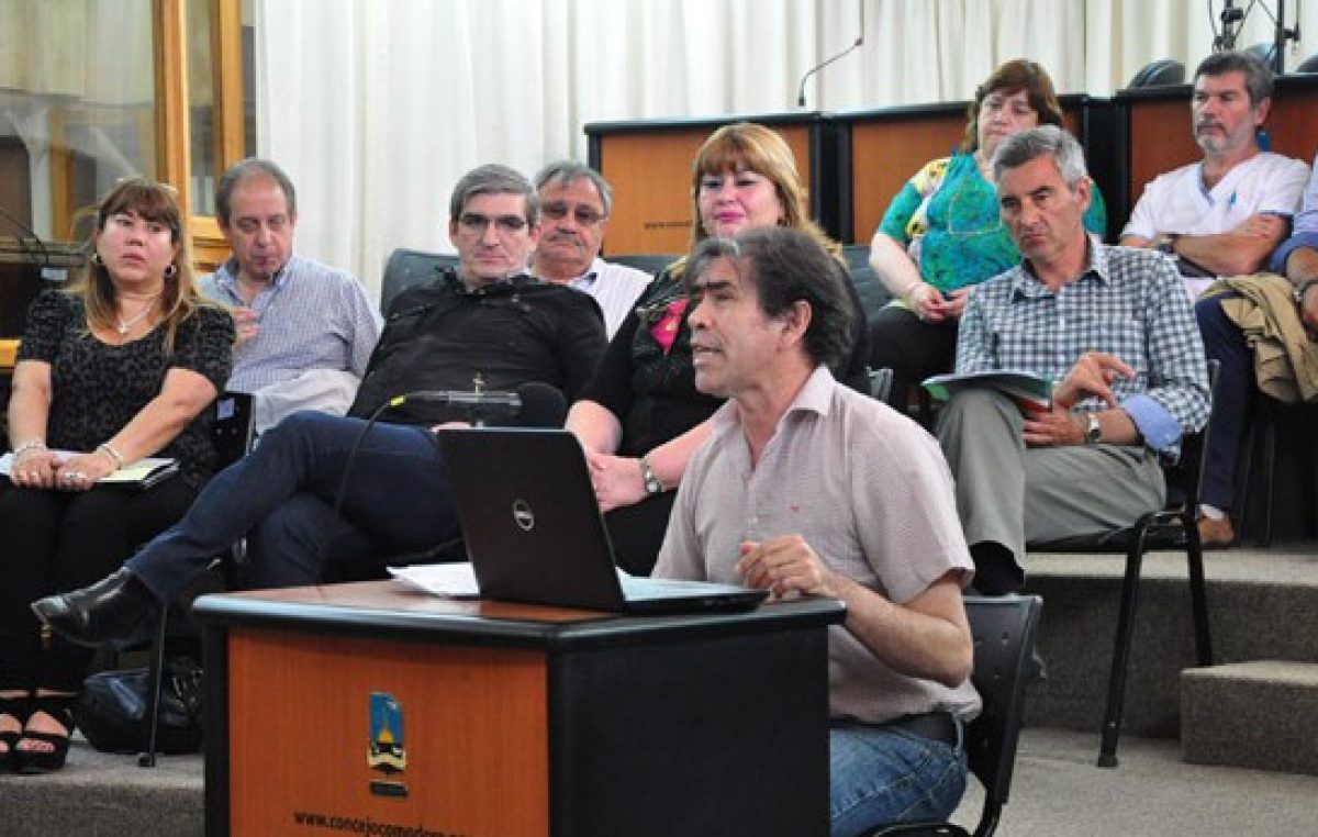 Seis vecinos de Comodoro opinaron sobre el presupuesto municipal 2015