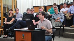Seis vecinos de Comodoro opinaron sobre el presupuesto municipal 2015