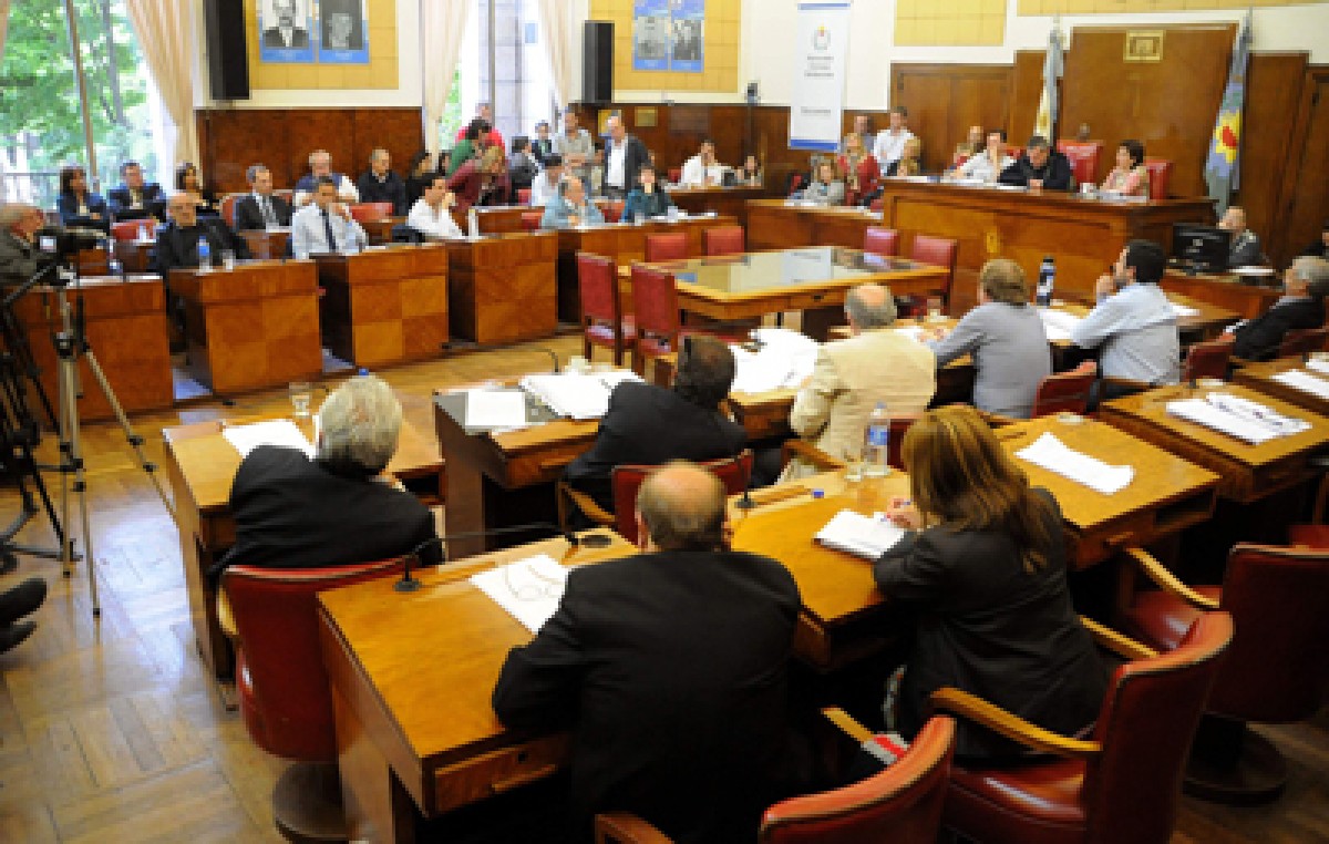 Mar del Plata: Aprobaron el aumento de tasas municipales para el ejercicio 2015