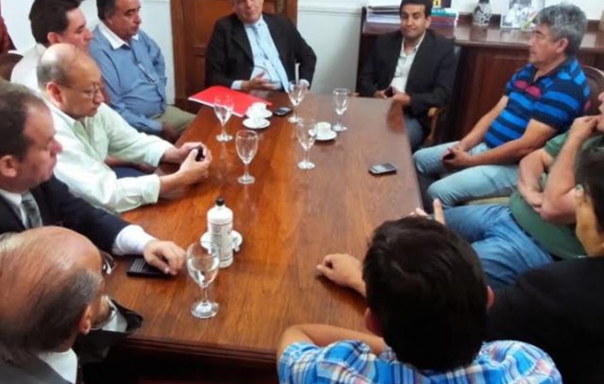Gobierno Riojano y municipios discuten la letra chica de la coparticipación
