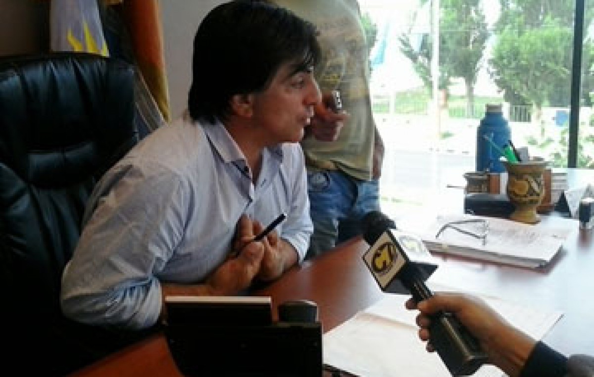 El Intendente de Gobernador Gregores anunció aguinaldo y bono de fin de año