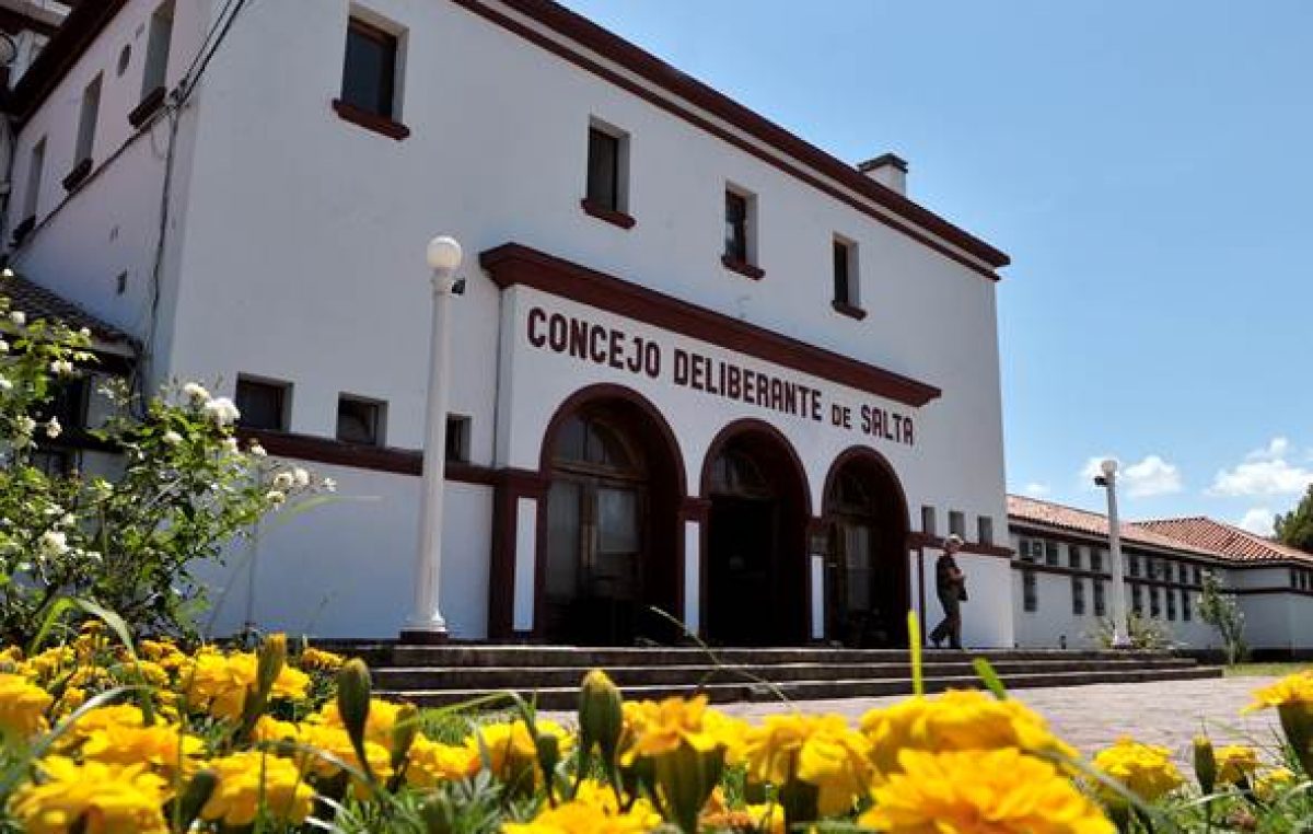 La elección de convencionales municipales de Salta se haría en octubre