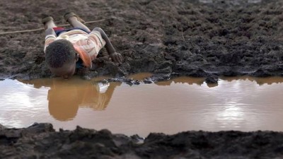 Un niño muere en el mundo cada 20 segundos por falta de agua potable