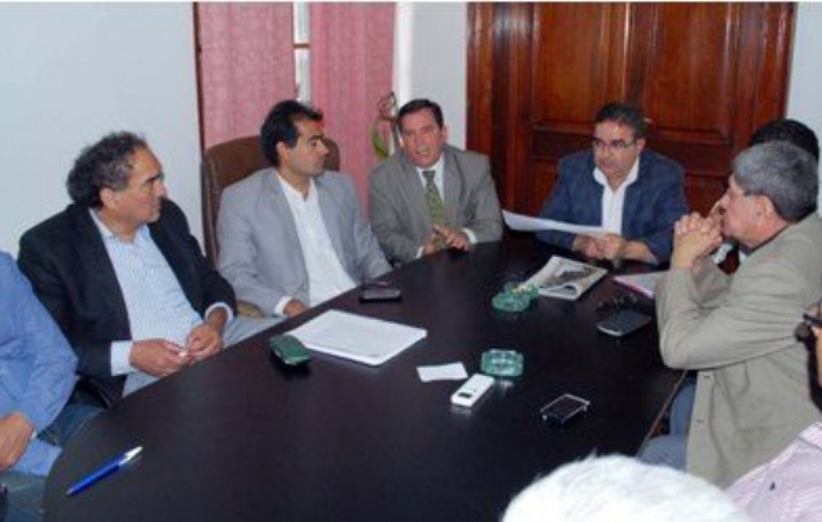 La Provincia de Catamarca ayudará a los municipios para el pago del bono