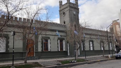 Neuquén: Municipios grandes pagan el bono con ayuda de Provincia