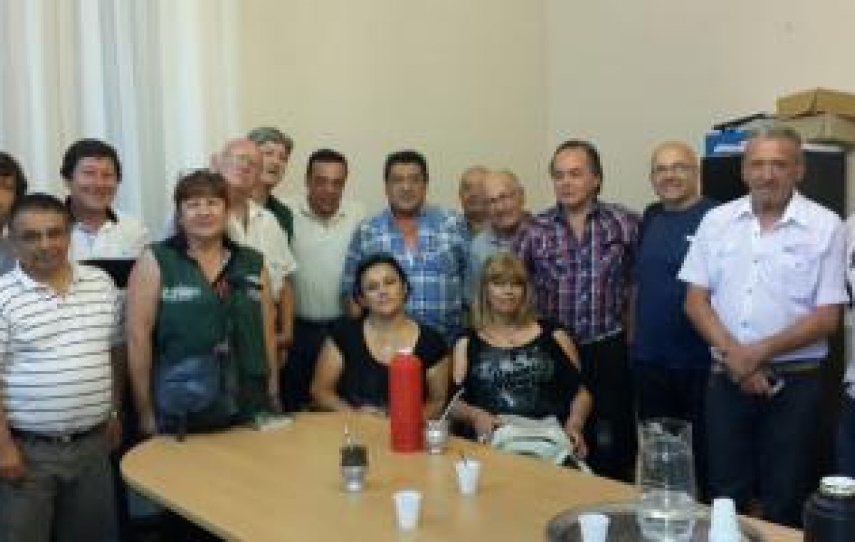 Zárate: Municipales tendrán su bono de fin de año