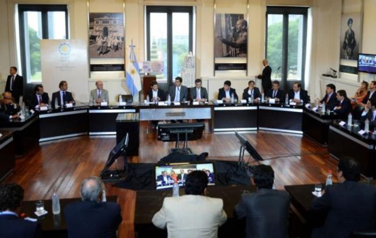La Presidenta firma otra refinanciación de deudas con 17 provincias