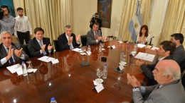 Mendoza y San Juan: Destinan $500 millones para sacar el excedente de vino