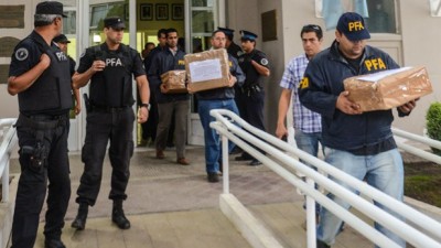 Allanaron el municipio de Comodoro por la causa de ‘falsificación de moneda’