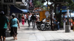 Aseguran que se redujo la venta ambulante ilegal en Mar del Plata