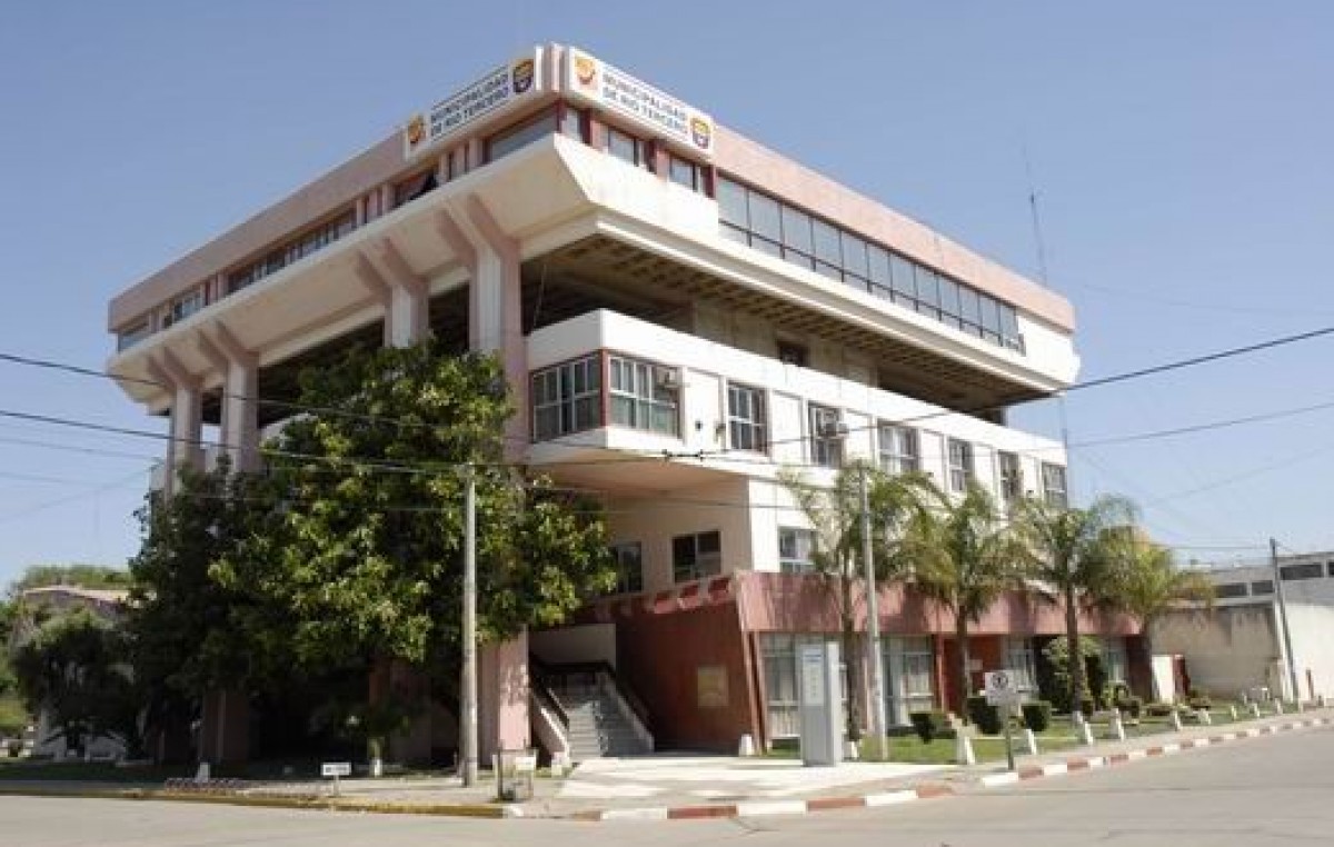 Suoem acordó con el Intendente de Río Tercero suba salarial de 35%