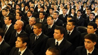 Más de 5 mil aspirantes se capacitan para la policía de prevención en Buenos Aires