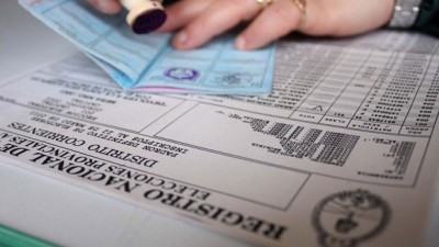 Mendoza: Se suman más intendentes del PJ contra el desdoblamiento y en la UCR lo definen en las próximas horas
