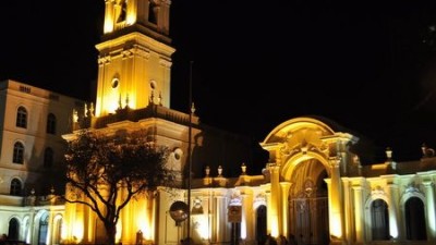 Servicio para turistas: City tours gratuitos en el casco histórico de Jujuy
