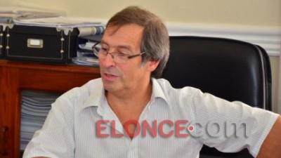 Ministros de ocho provincias alientan un techo del 25% en las subas salariales