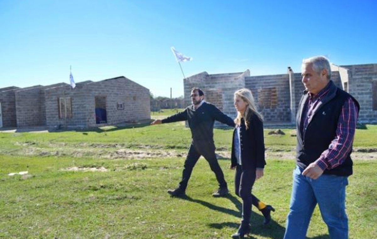 Concluiría en meses la licitación de otras 252 casas en Corrientes