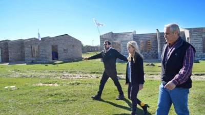 Concluiría en meses la licitación de otras 252 casas en Corrientes
