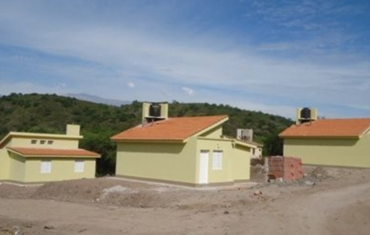 Culminan viviendas de Las Pirquitas