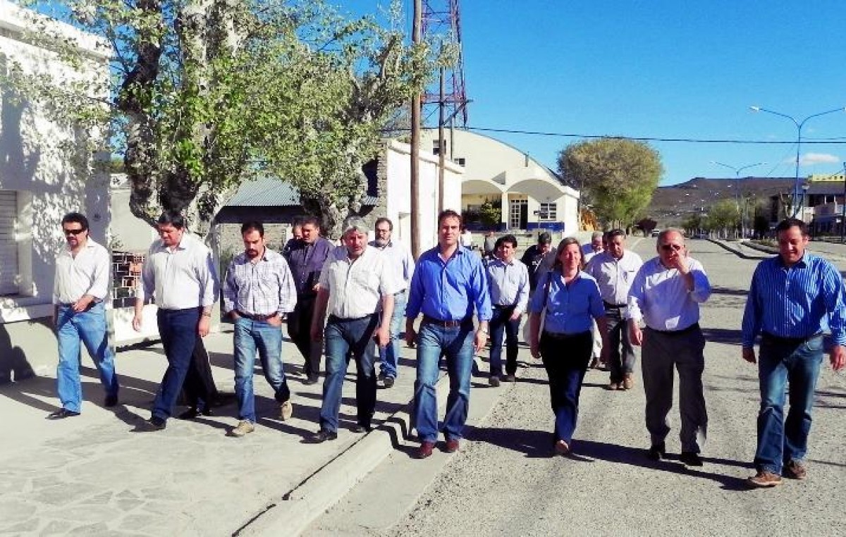Manejo de los fondos petroleros: Intendentes de Río Negro se plantan