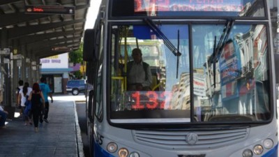Los rosarinos se preparan para debatir el transporte de pasajeros que pretenden
