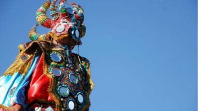 Comparsas de Tilcara desenterrarán hoy al pujllay