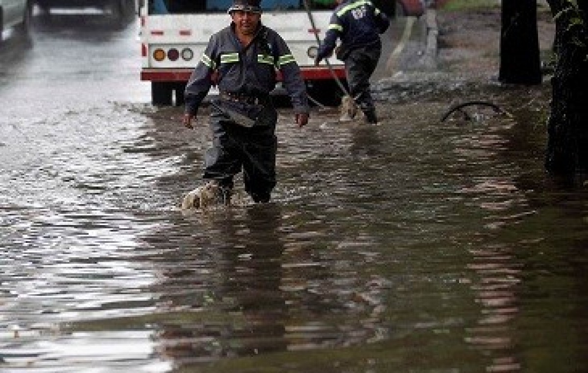 Balnearia colapsada por 300 mm de lluvia (hay 80 evacuados)