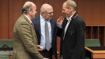 El Eurogrupo aceptó ampliar la financiación a Grecia por cuatro meses más