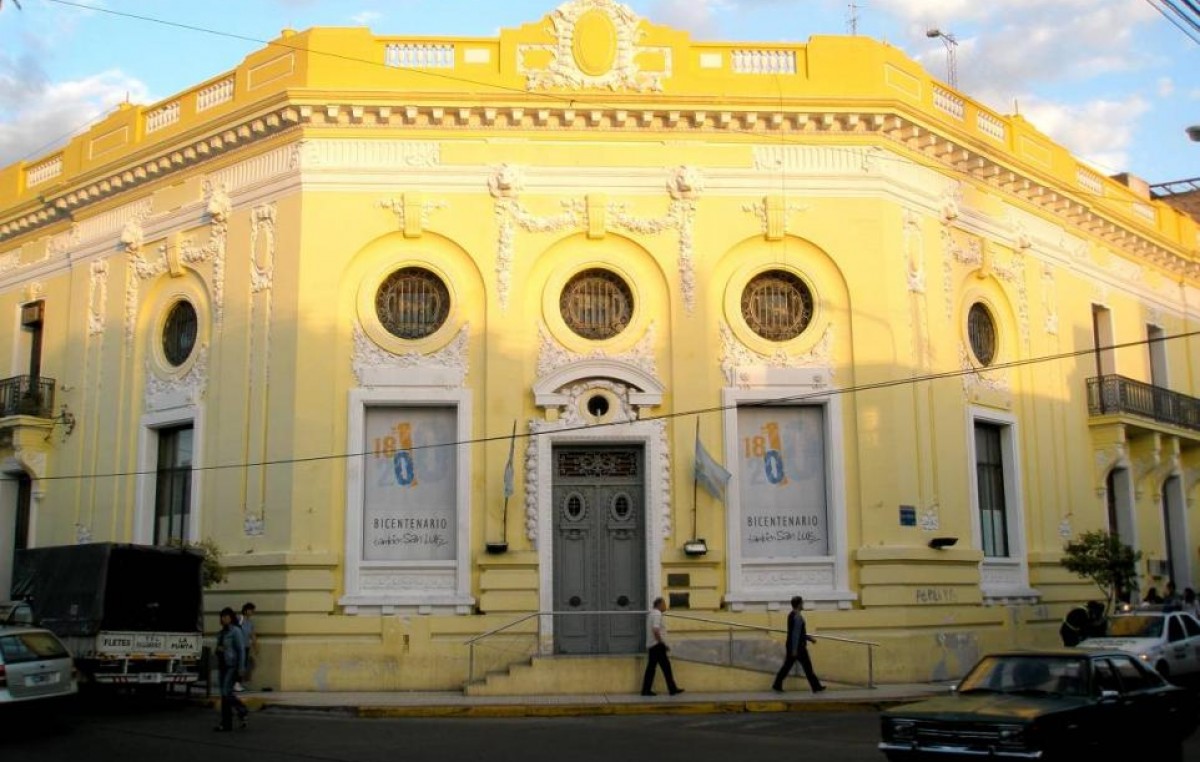Los empleados municipales de San Luis exigen una suba salarial del 45 por ciento