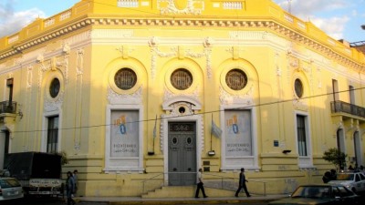 Los empleados municipales de San Luis exigen una suba salarial del 45 por ciento