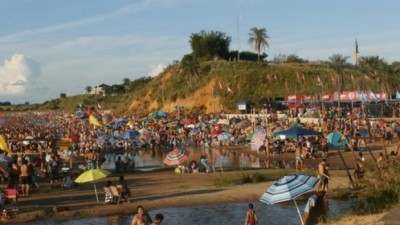 Verano a pleno en Ituzaingó, con hotelería colmada