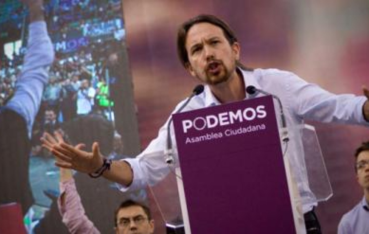Podemos sigue a la cabeza en intención de voto en España
