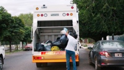 Después del conflicto, mejora la recolección de basura en Plottier
