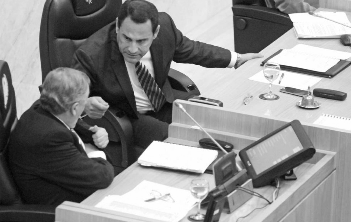 Tucumán: Sin el aval del PE, no debatirán las deudas de los municipios