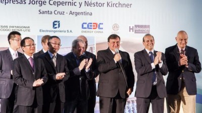 Intendentes santacruceños destacaron la firma para el inicio de obras en las represas