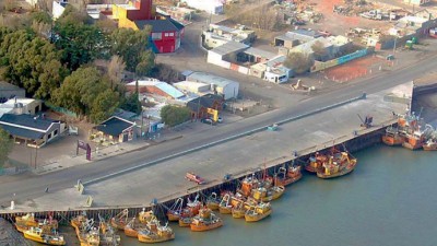 Destinarán más de 30 millones para reparar el muelle de Puerto Rawson