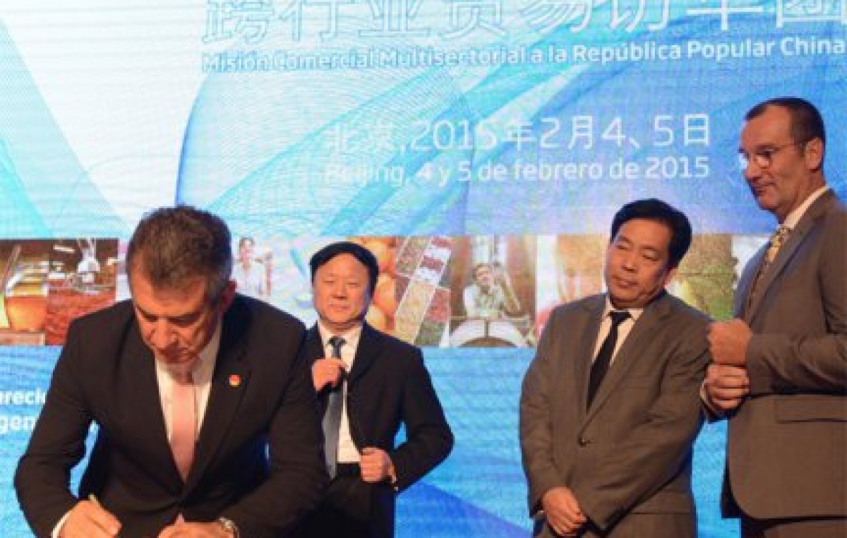 Urribarri cerró en China acuerdos por 250 millones de dólares para Entre Ríos