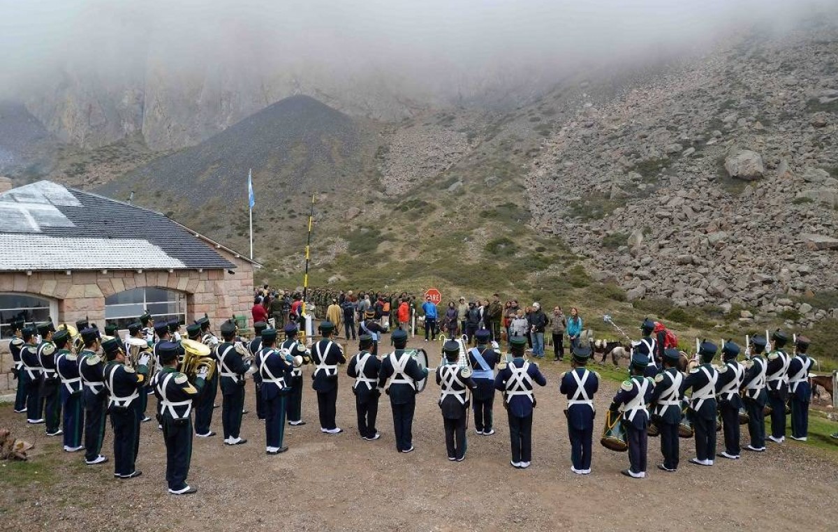 Cabalgata en homenaje al Cruce de Los Andes