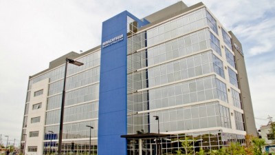 El nuevo edificio municipal de Berazategui está conectado 100% a fibra óptica