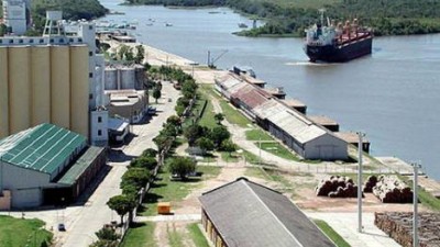 A fin de mes llegarán empresarios chinos interesados en el Puerto de Ibicuy