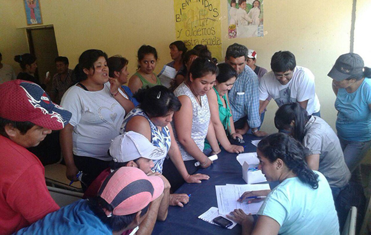 La Gobernadora de Catamarca entregó viviendas a 30 familias de Huillapima