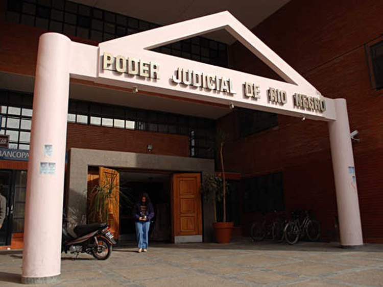 18990-poder_judicial_viedma1