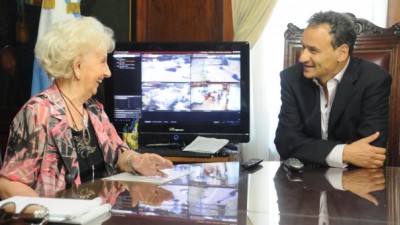 La Plata: se acordó con Estela de Carlotto crear un Centro de Producción Artístico-cultural