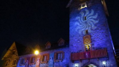 Luces y espectáculos coronaron los festejos por el 75 aniversario del Centro Cívico de Bariloche