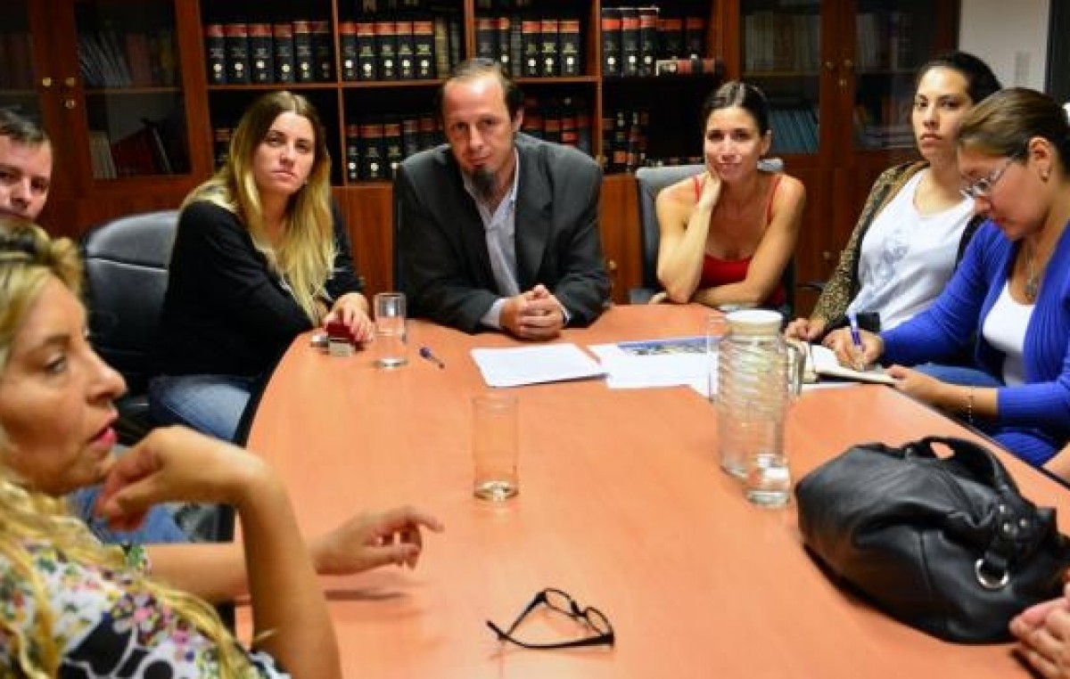 La Municipalidad de Salta firmó un acta acuerdo con protectoras de animales por la Tracción a Sangre.